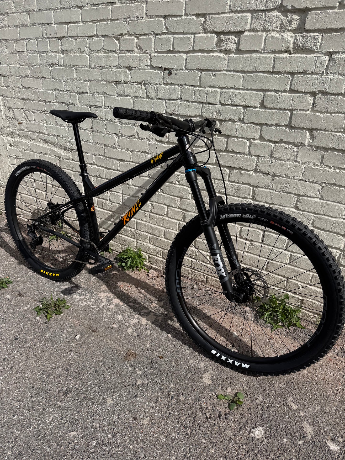 New custom kona honzo esd custom build.