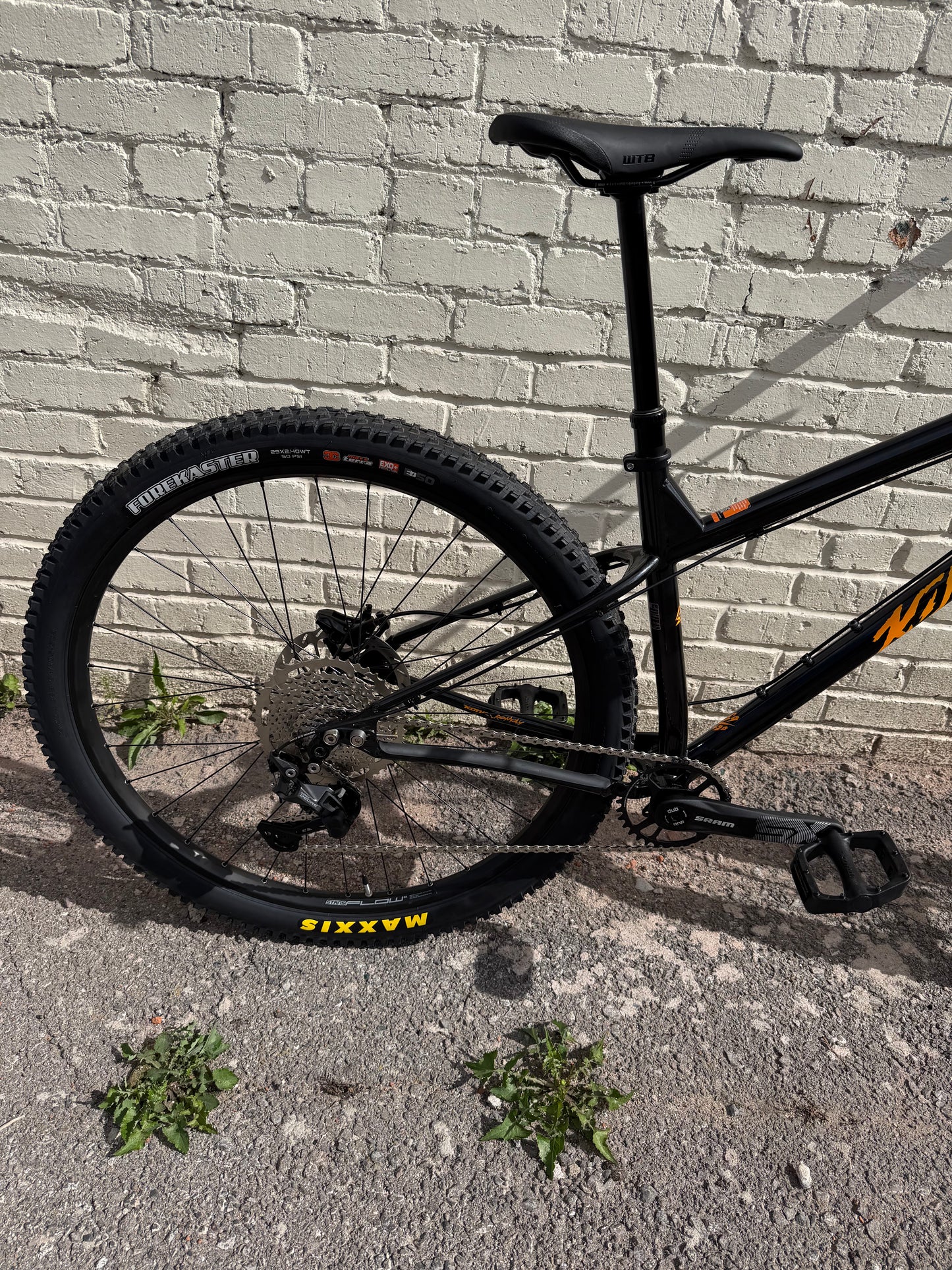 New custom kona honzo esd custom build.
